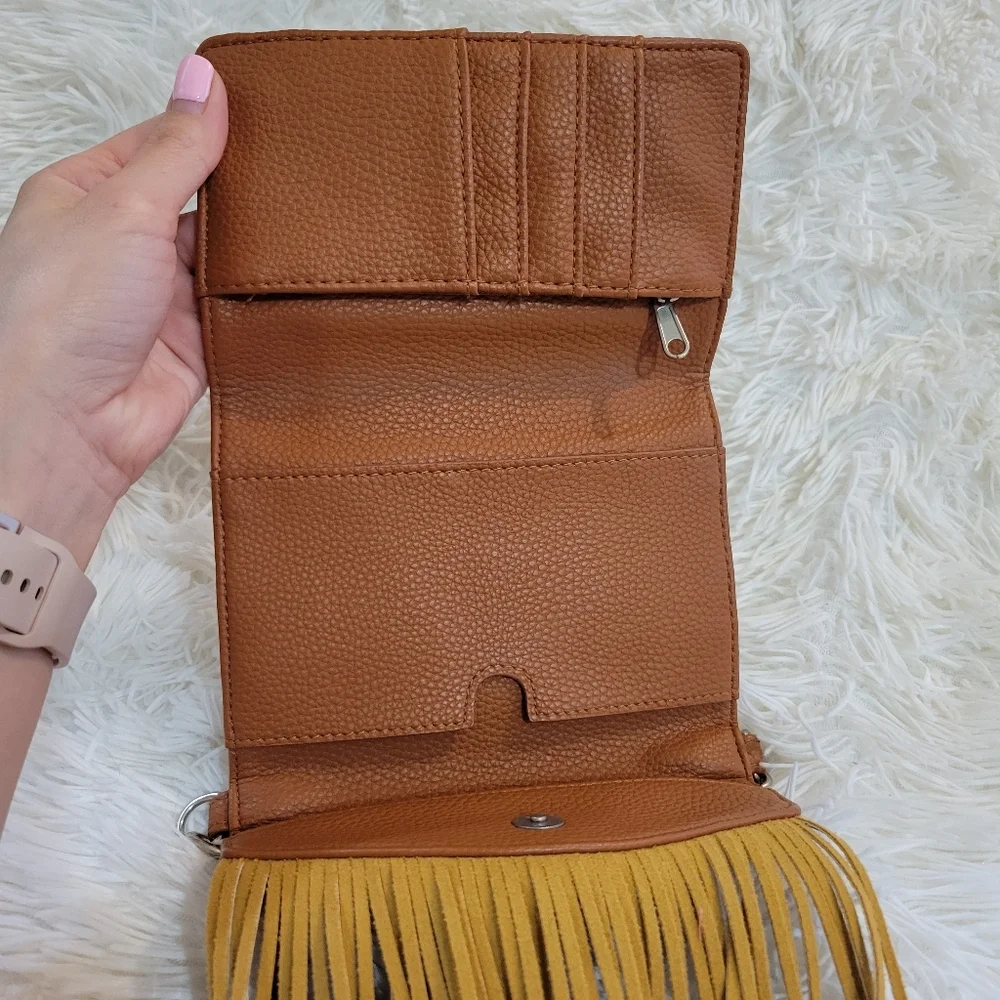 Aeropostale Fringe Tech Brown Crossbody Bag - Picture 3 of 7